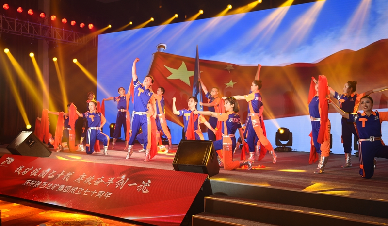2暖場(chǎng)舞.JPG