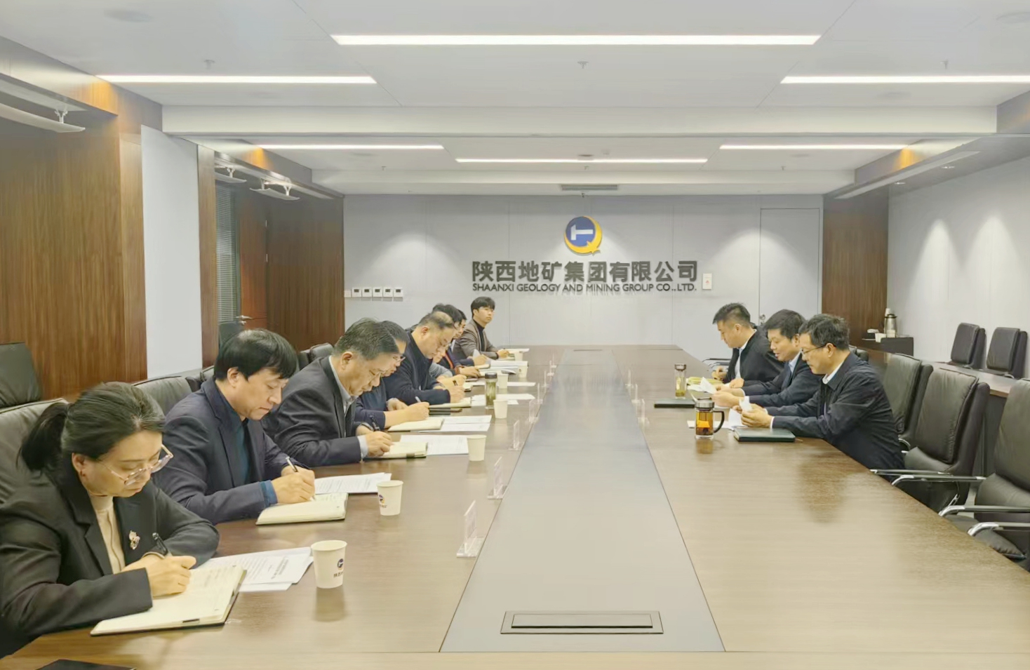 陜西地礦集團(tuán)召開(kāi)陜西地礦科協(xié)成立暨第一次會(huì)員代表大會(huì)籌備工作會(huì)